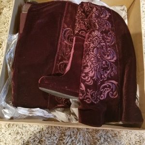 Jessica Simpson Boots